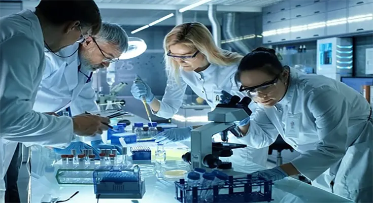 Modern Pharmacy Practice in Indonesia: Evolution and Innovations